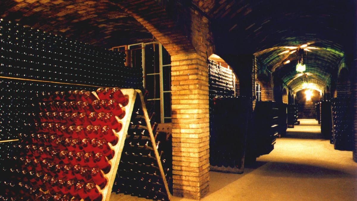 Bodega de cava de Requena, en una imagen de archivo.