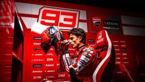 Marc Márquez (Ducati) se prepara, en Le Mans, el viernes, para salir a pista.