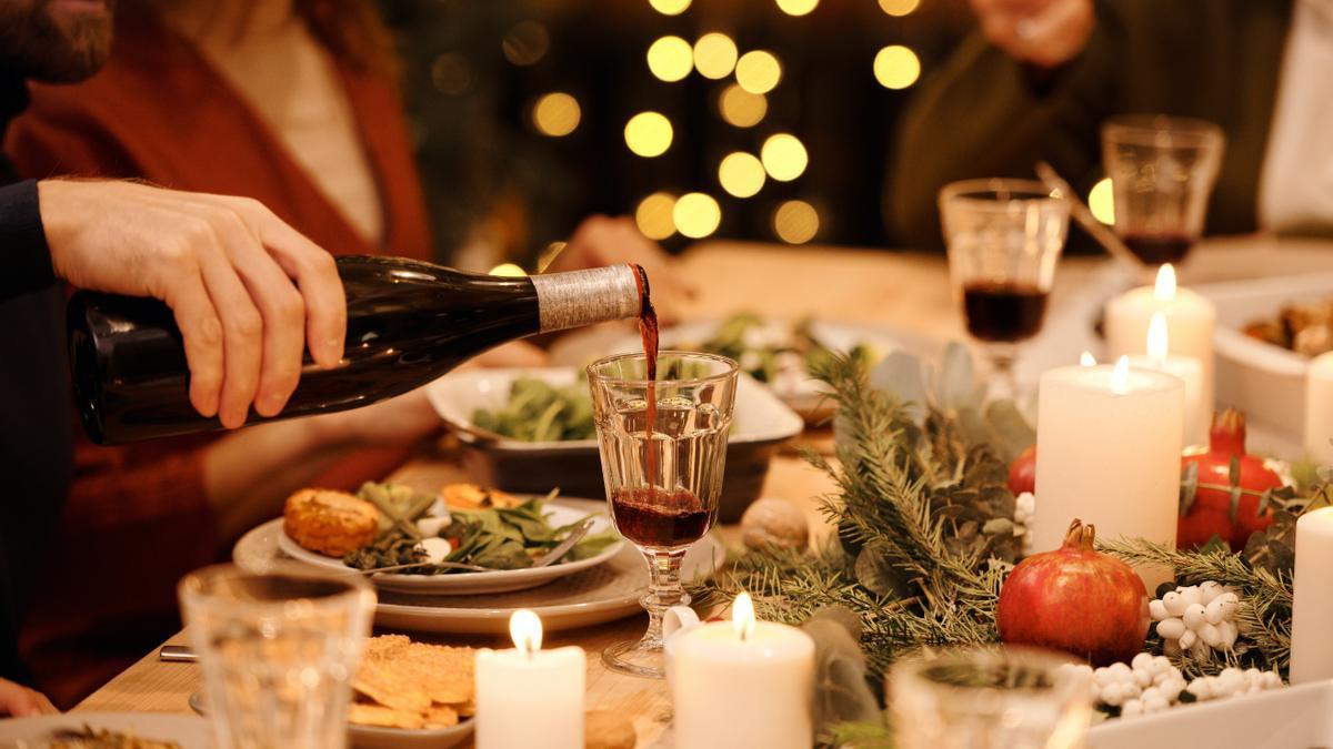 Imagen de una mesa de Nochebuena.