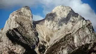 Muere un hombre mientras hacía la vía Estasen en el Pedraforca, en Saldes