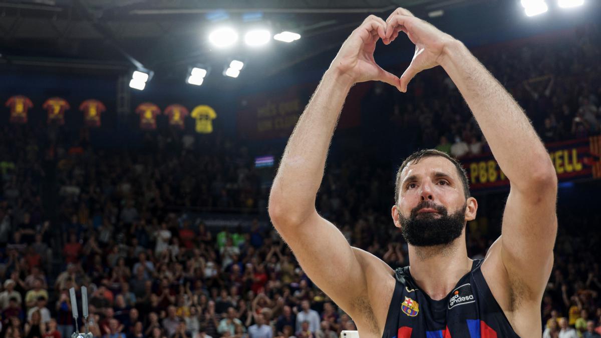 Mirotic se despide del Palau Blaugrana tras el segundo triunfo sobre el Madrid en la final de la Liga ACB.