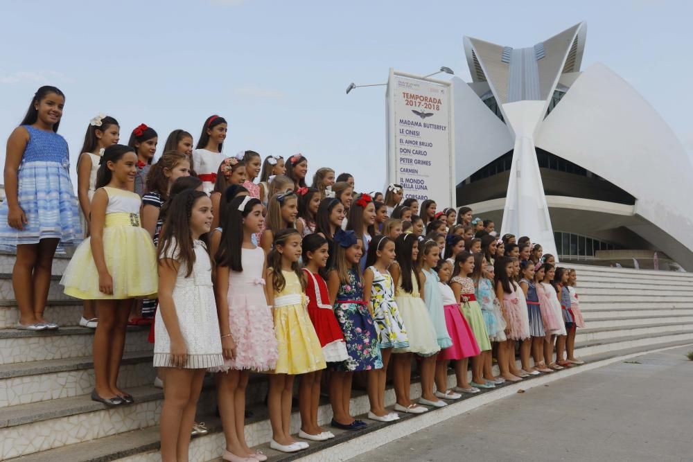 Presentación de las candidatas a falleras mayores 2018