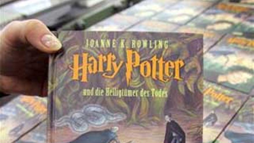 Daniel Radcliffe, feliz por no morir en el último libro de Harry Potter