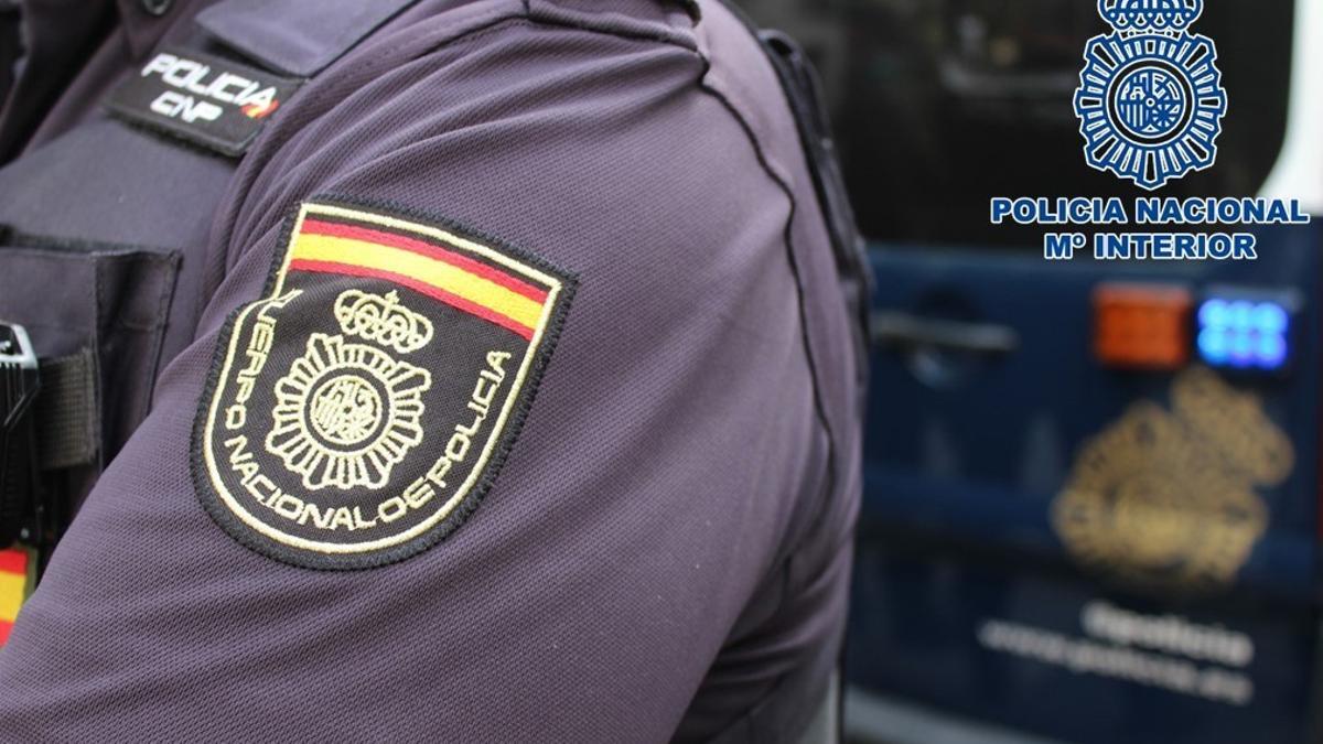 Agente de la Policía Nacional.