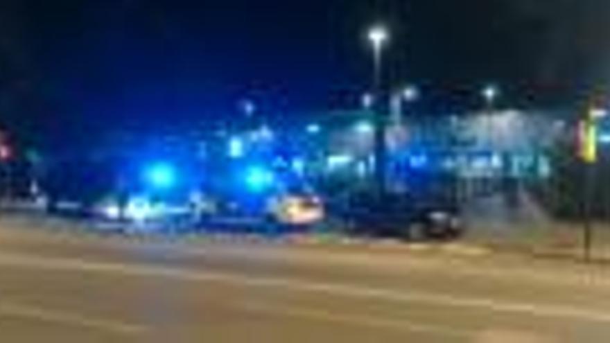 Els Mossos aturen dos autobusos a Girona en un operatiu policial