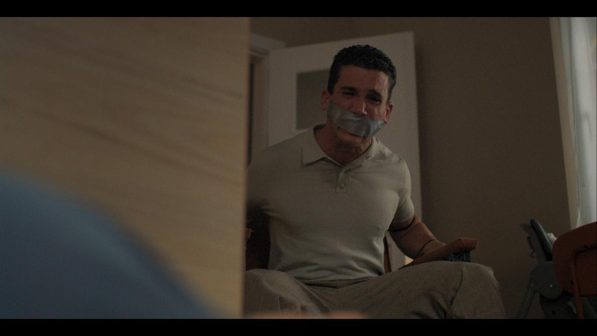 El actor Jaime Lorente en una de las escenas de 'La silla'