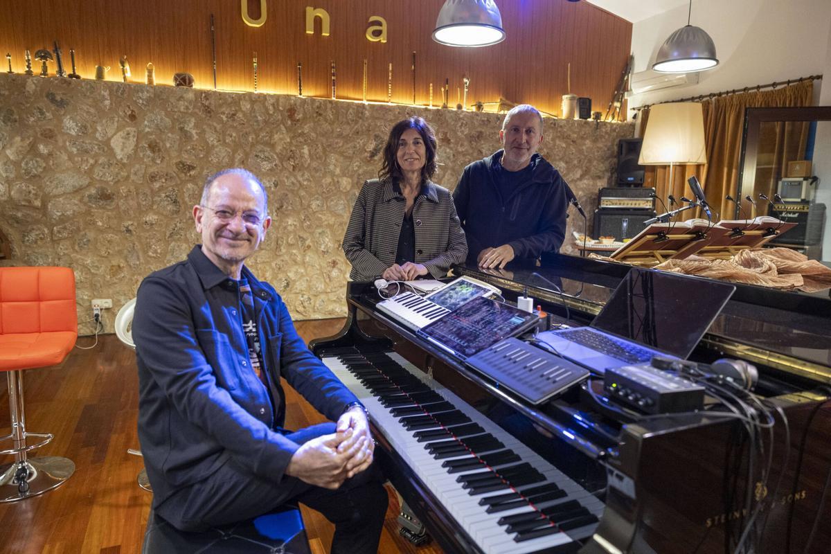 Presentación del disco de Miquel Brunet, Guillem Simó y Caterina Bibiloni.
