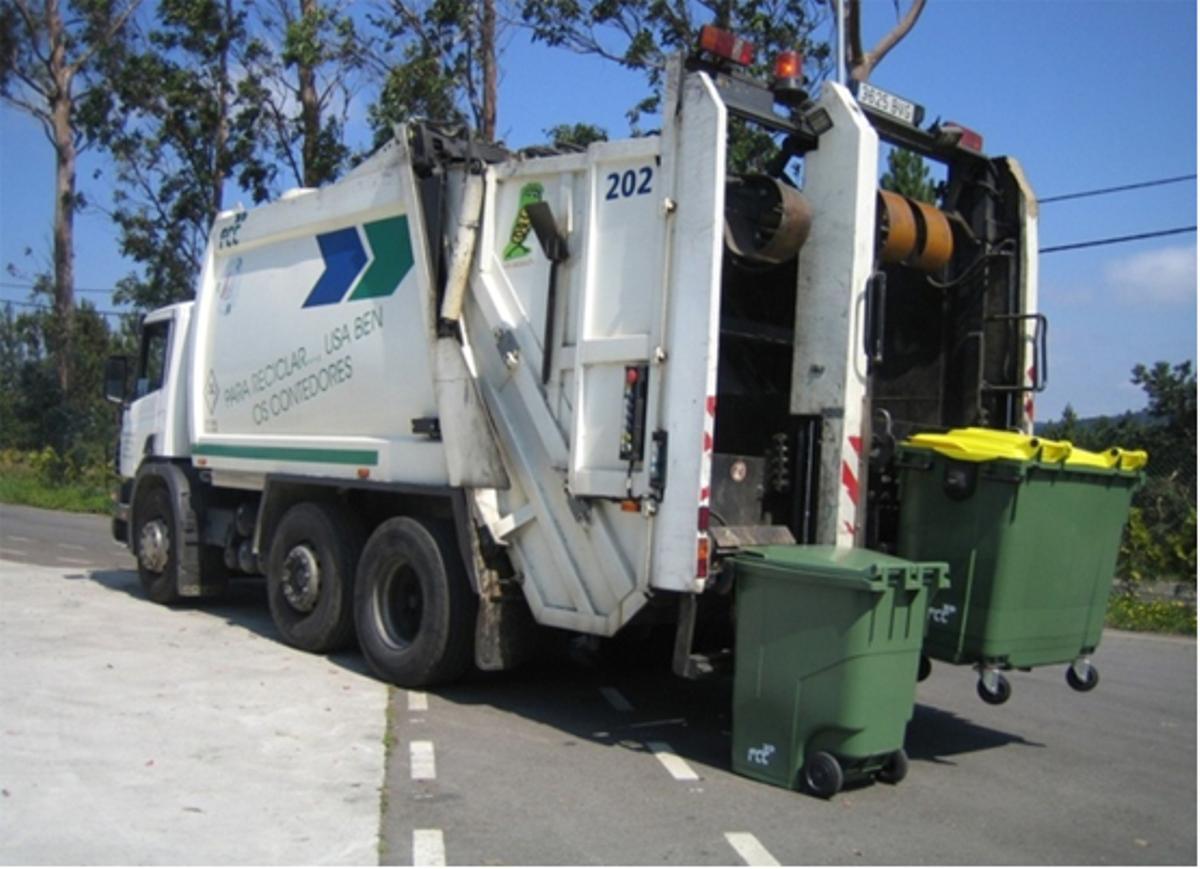 FCC tiene camiones biocompartimentados, con espacios diferentes para fracción orgánica e inorgánica.