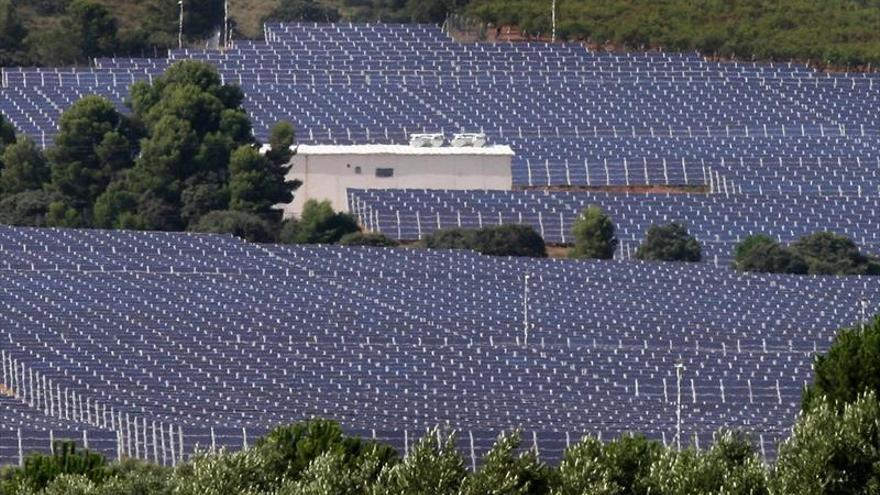 El parque fotovoltaico de Talayuela dará electricidad a 150.000 hogares