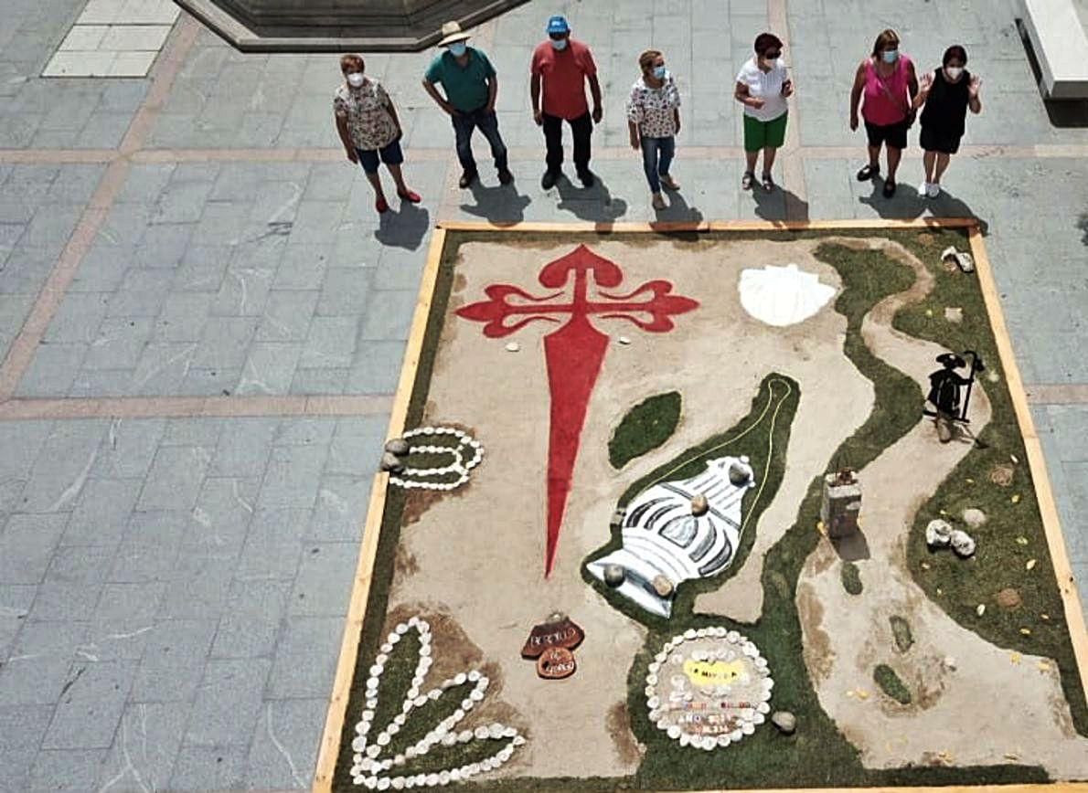 Alfombra efímera del Año Jacobeo elaborada en Bermillo de Sayago. | La Mayuela