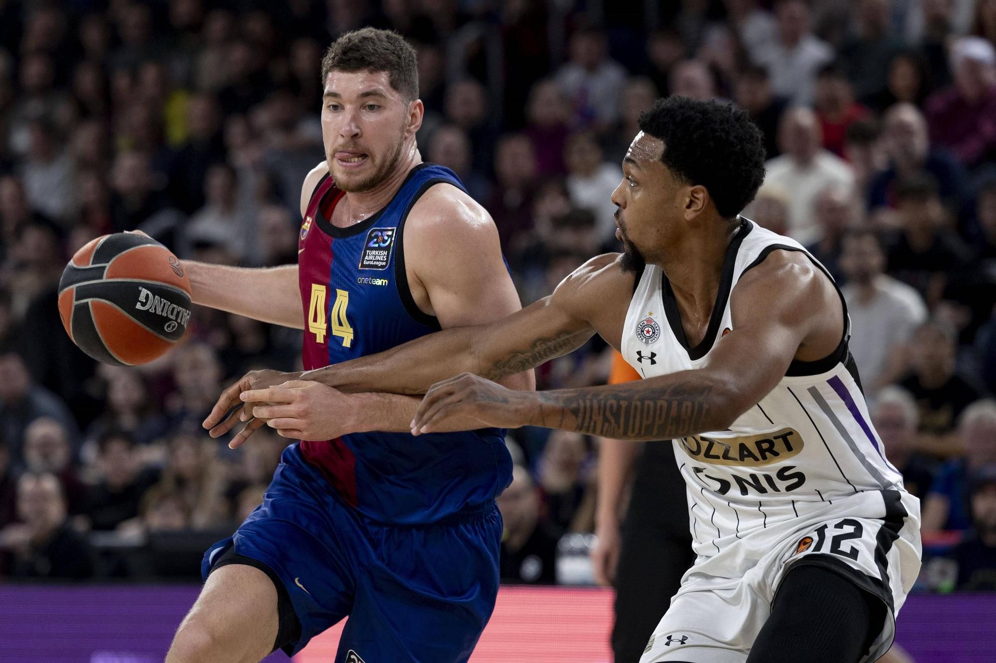 La garra de jugadores como Parra será necesaria para el Barça para meterse en el play-off