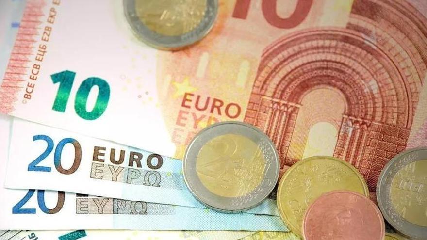 Las empresas extremeñas pagan tarde sus facturas: la demora media es de dos semanas