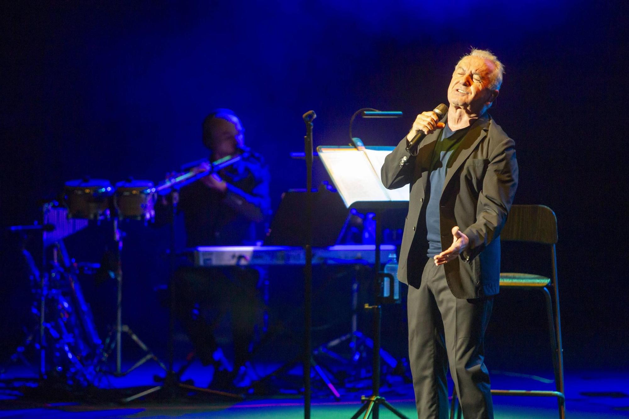 Concierto de Víctor Manuel en el auditorio de Oviedo