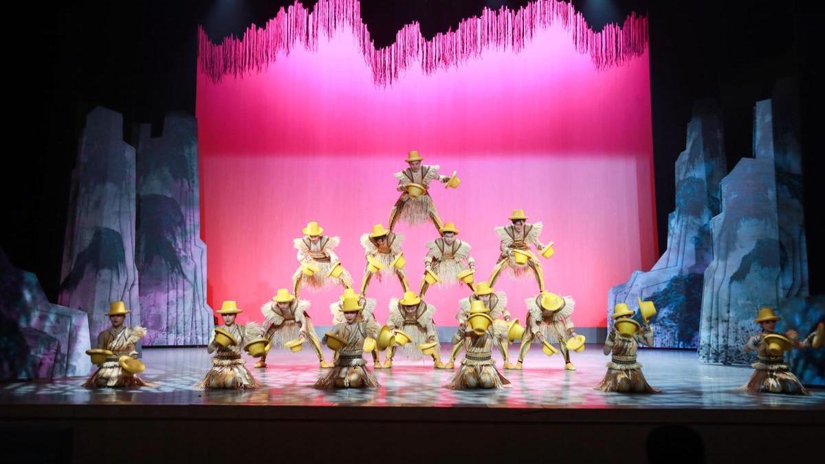 'El Gran Circo Acrobático de China' en Alicante, este sábado en Cáceres.