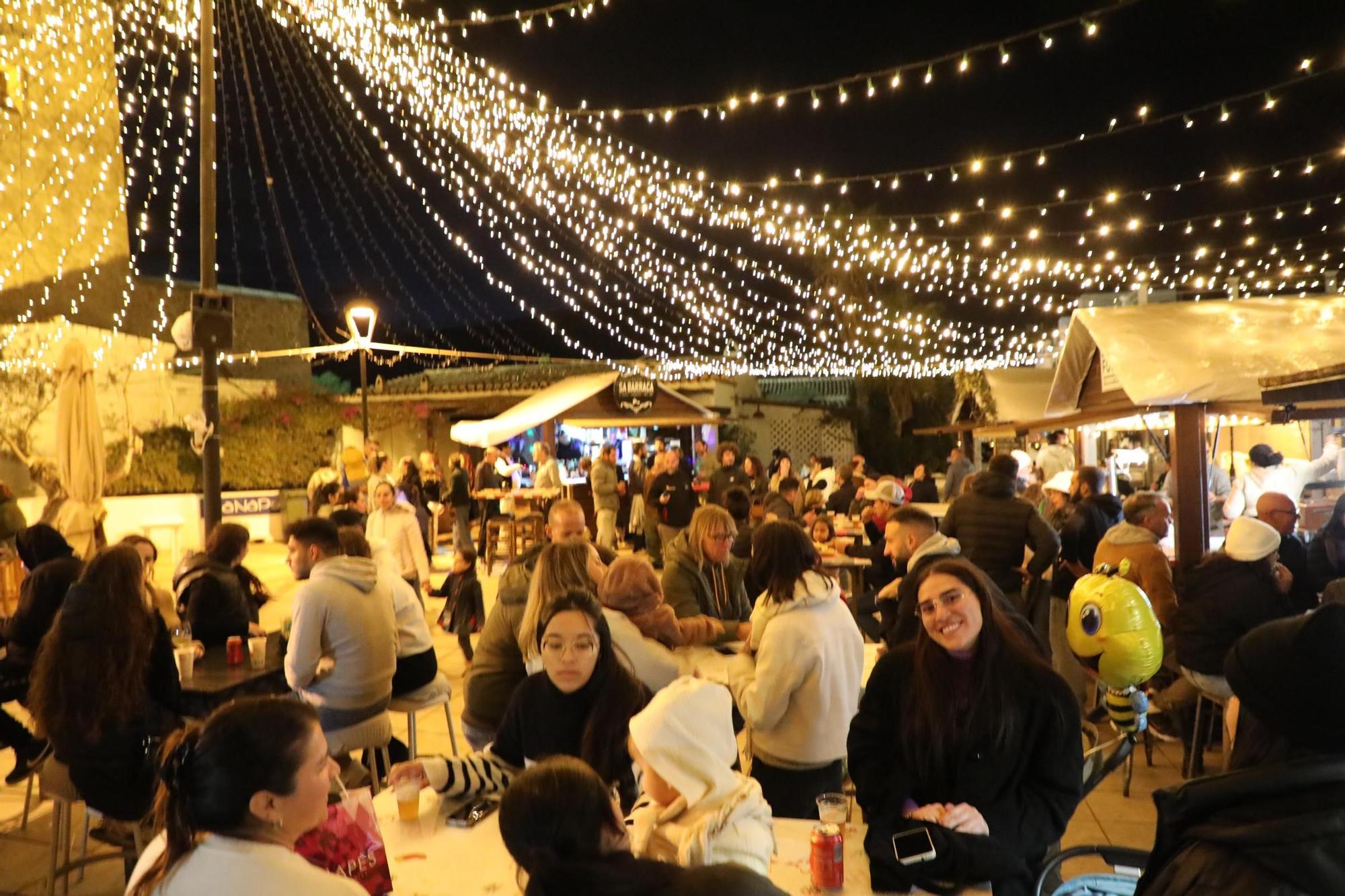 Descubre las fotos del inicio de las Fiestas de Navidad en Formentera