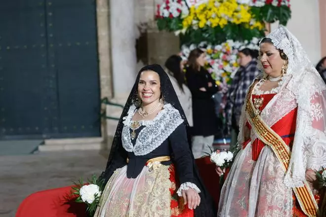 Ofrenda del 17 de marzo por la calle de la Paz hasta la 1.00 de la madrugada
