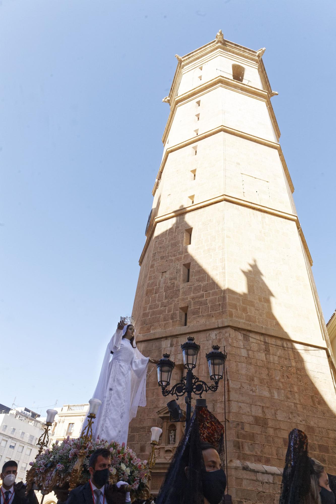 Procesión del Encuentro de Pascua en Castelló.