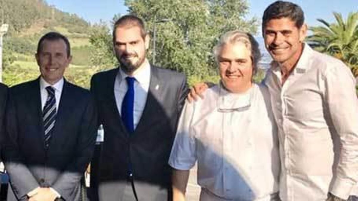 Hierro y Butragueño, comida en Oviedo