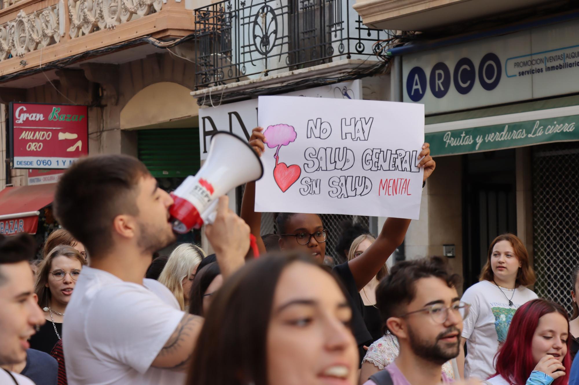 Manifestación de estudiantes en la Farola