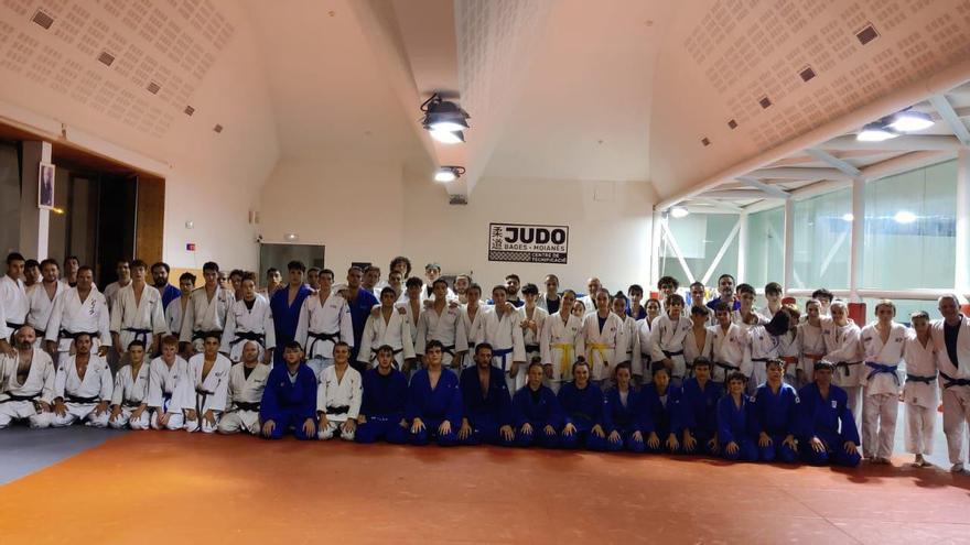 Vuitanta judokes s’apleguen al Congost en un entrenament interclubs