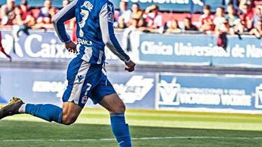 Quique González, ayer contra Osasuna.