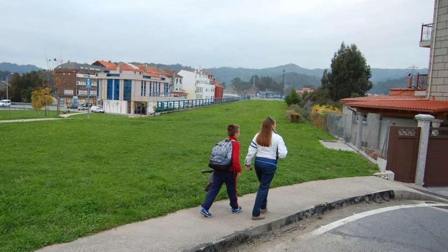 Recinto en el que se ubicará el nuevo parque para perros en Arcade. // Faro