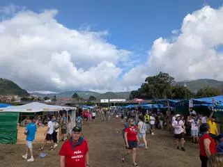 El Xiringüelu echa a andar y Pravia ya espera a más de 40.000 romeros en el prao Salcéu: "Es una de las mejores fiestas de España”