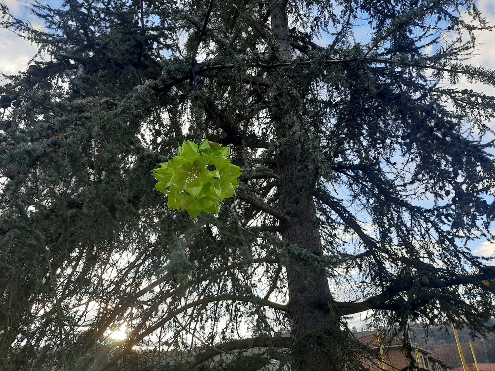 Pumarabule se engalana para Navidad: así han decorado los vecinos el poblado minero de Carbayín