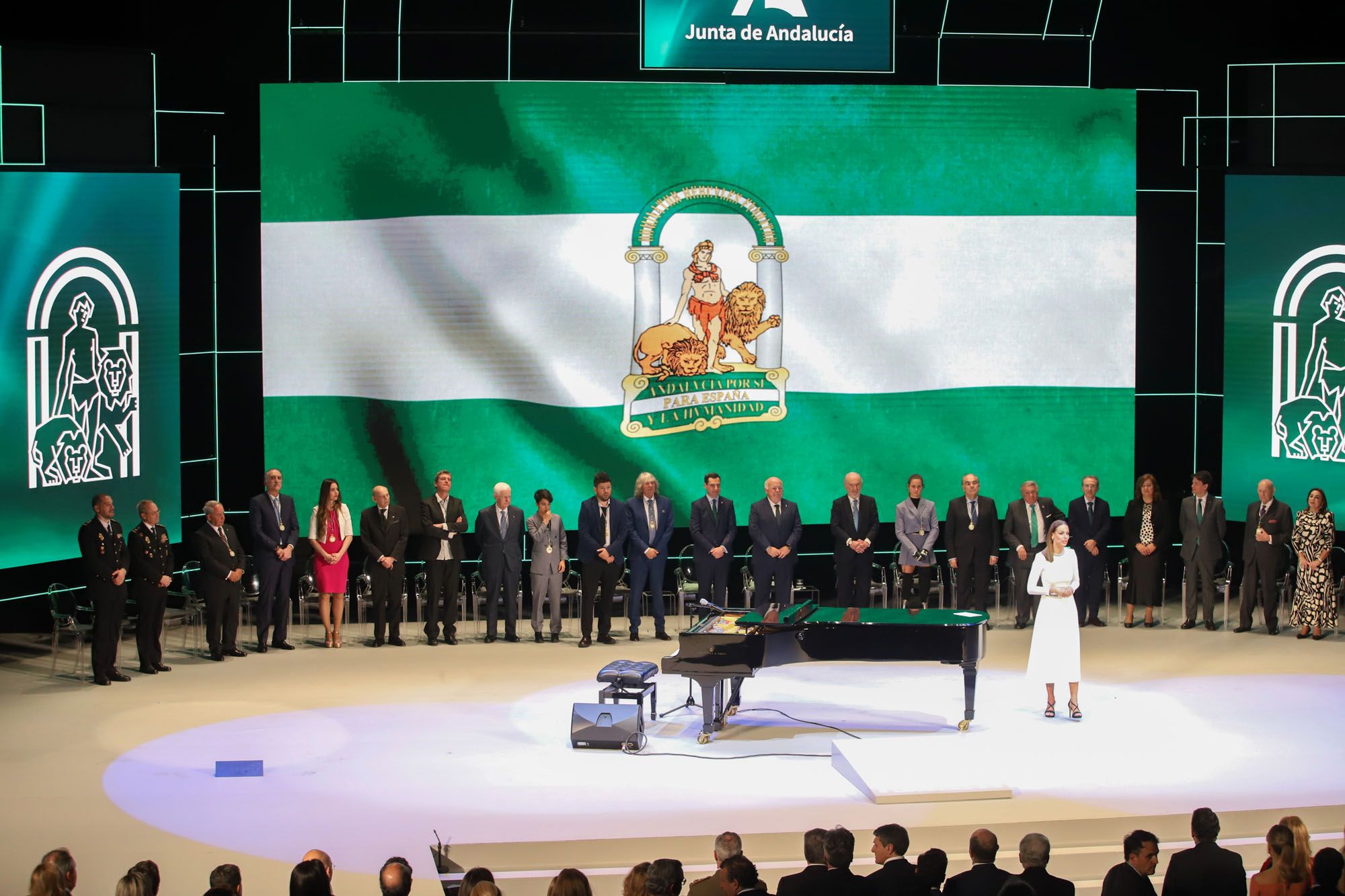 La gala del 28-F y la entrega de Medallas de Andalucía 2024, en imágenes