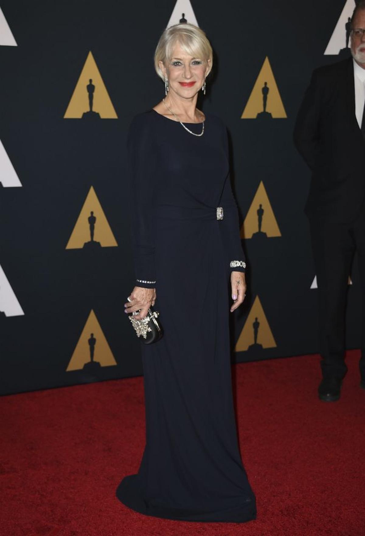 Helen Mirren en la alfombra roja de los Premios Gobernadores 2016