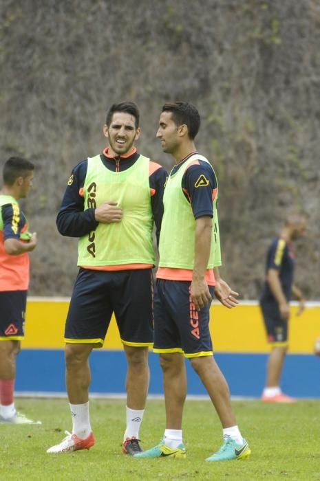 ENTRENAMIENTO DE LA UD LAS PALMAS EN BARRANCO ...