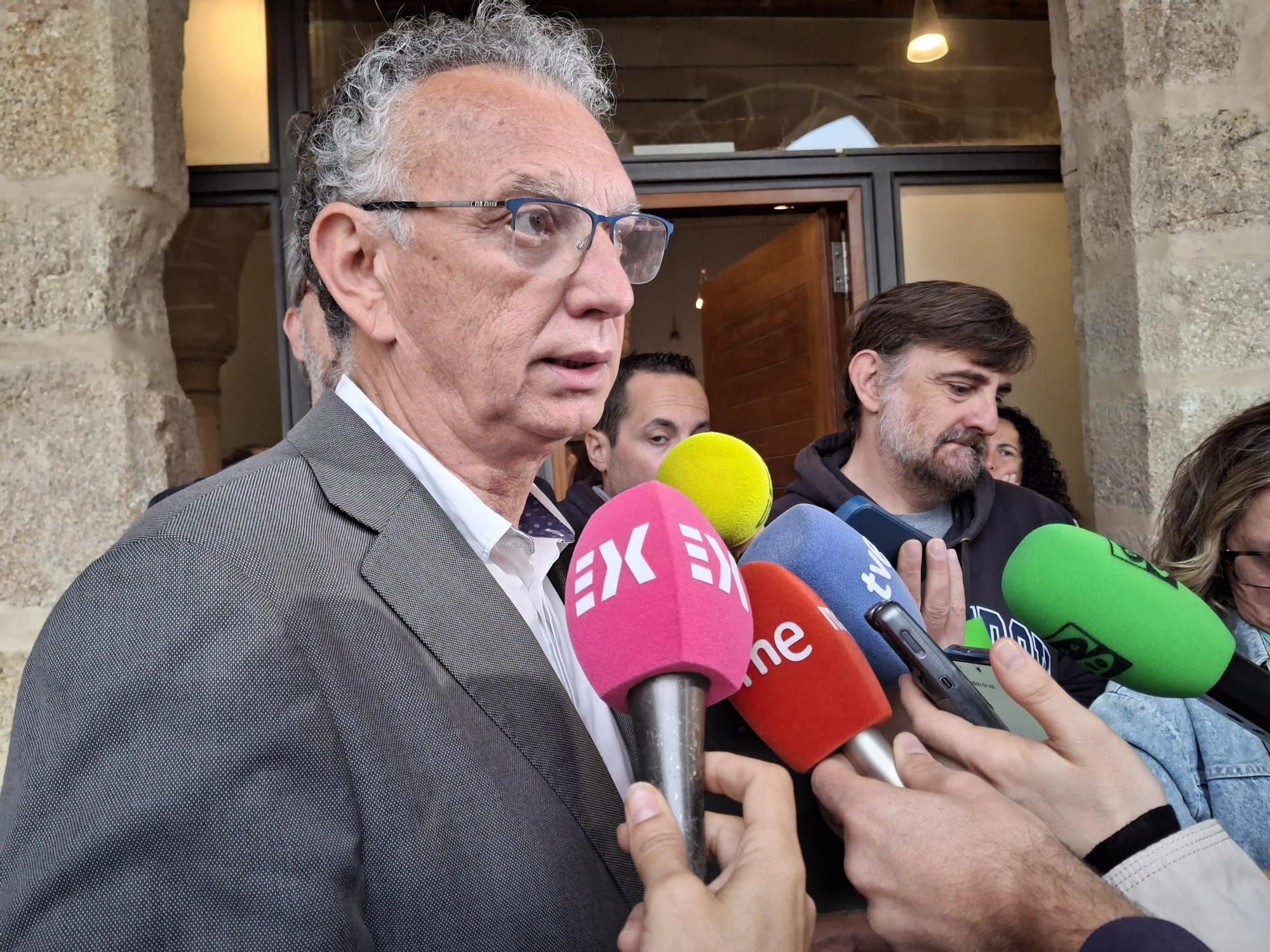 El delegado del Gobierno, José Luis Quintana, durante un encuentro hoy en Badajoz con los medios de comunicación.