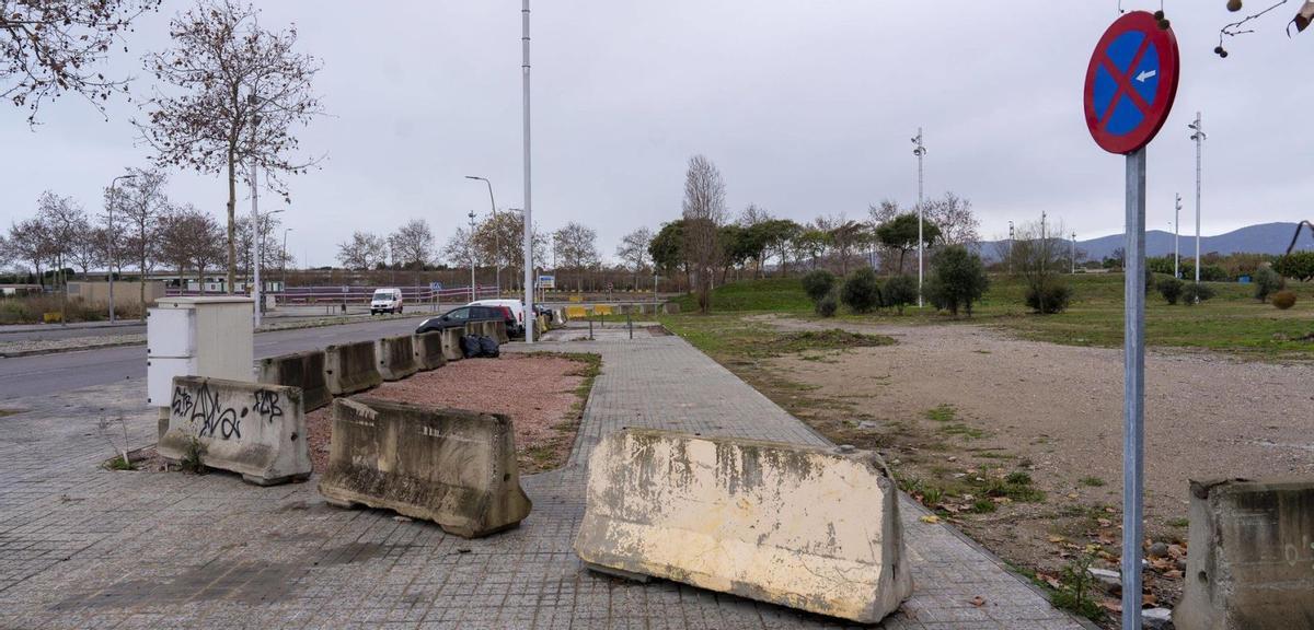 El Prat crearà una zona taronja per frenar els pàrquings fantasma