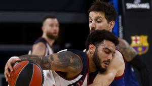 Vesely catapulta el Barça en un gran duel amb el Baskonia