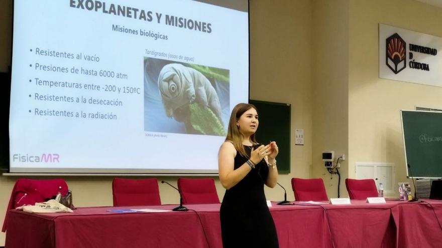 Berta Muñoz, durante un acto de divulgación científica.