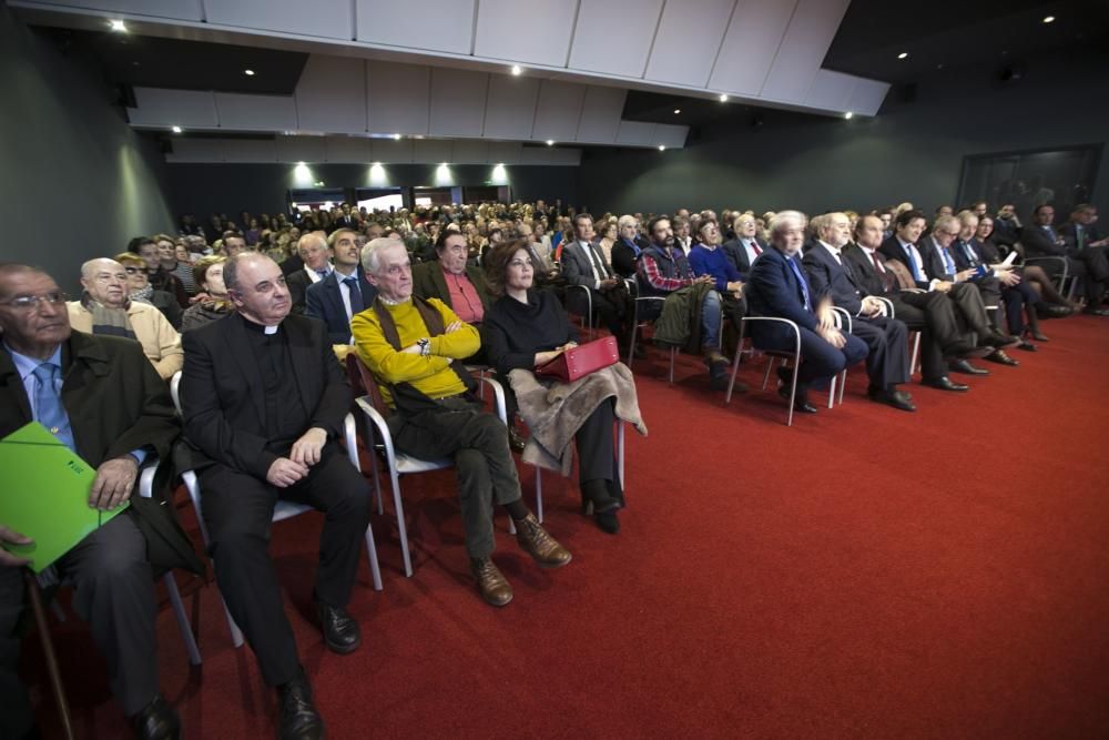 El Club Prensa Asturiana de LA NUEVA ESPAÑA, un espacio de libertad para los asturianos con lleno absoluto en el reestreno