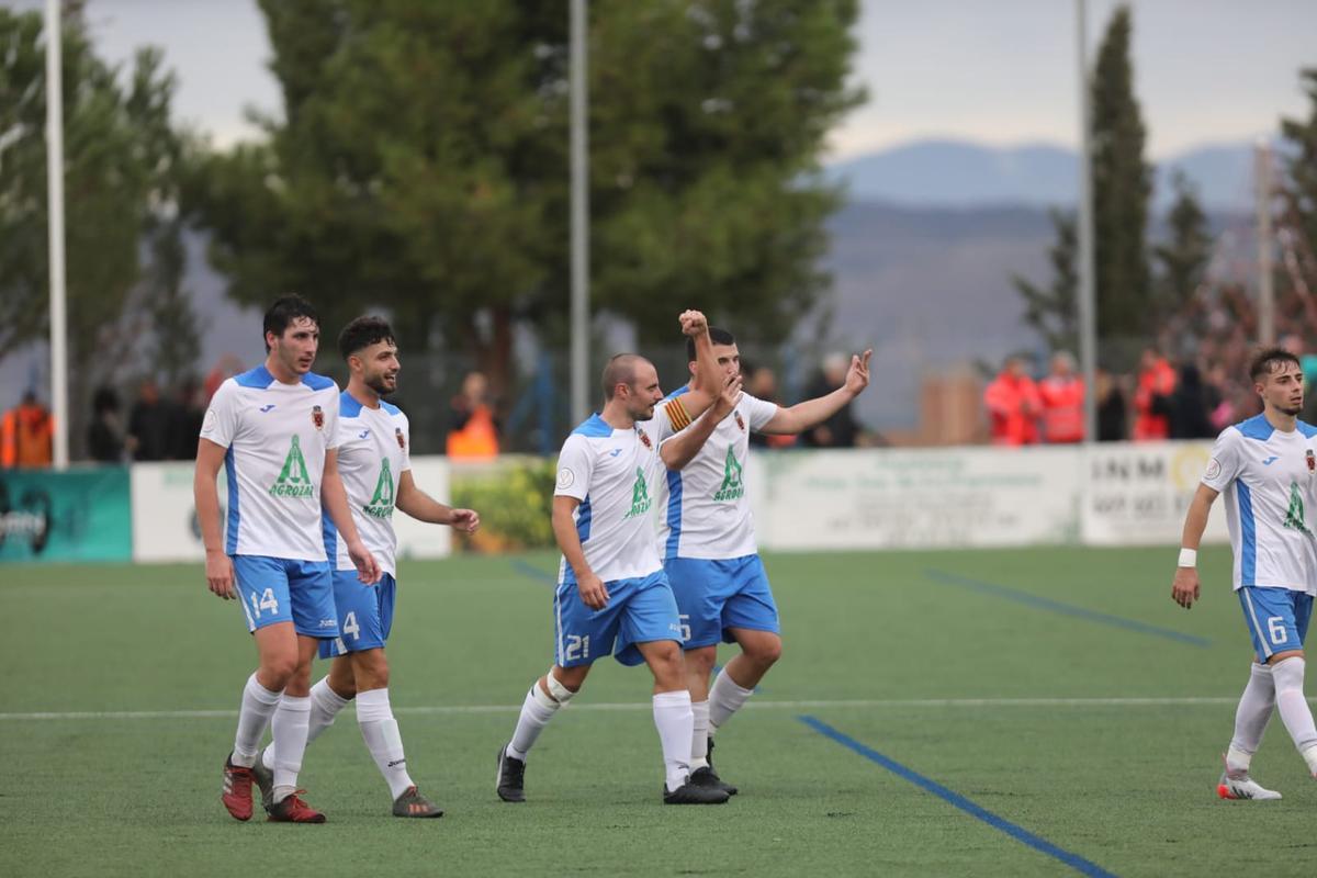 El Fuentes tira de casta y cae con honores ante un serio Osasuna (1-4)