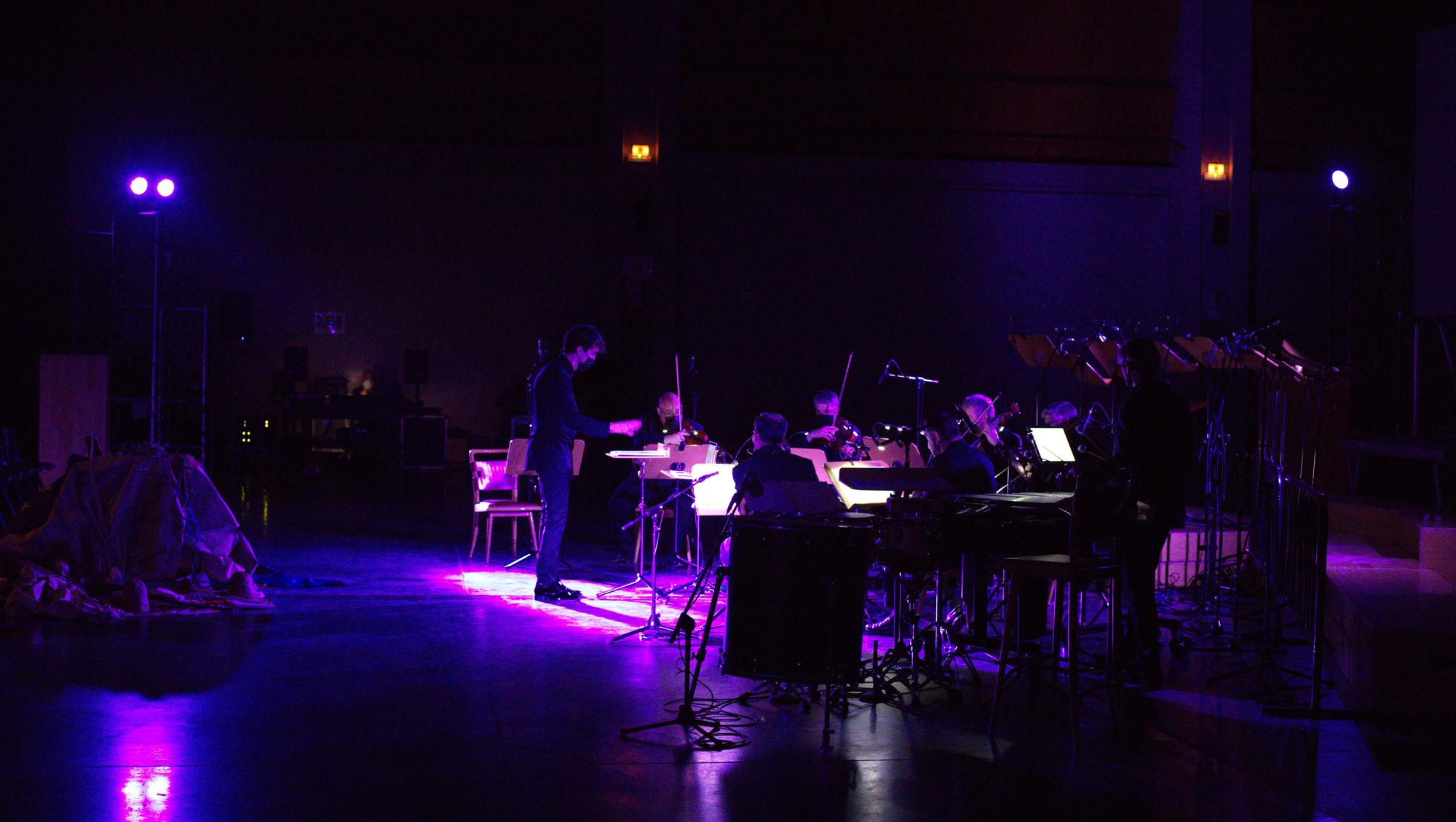 Concierto 'Tragedia' del Grupo Enigma en la sala Multiusos del Auditorio de Zaragoza