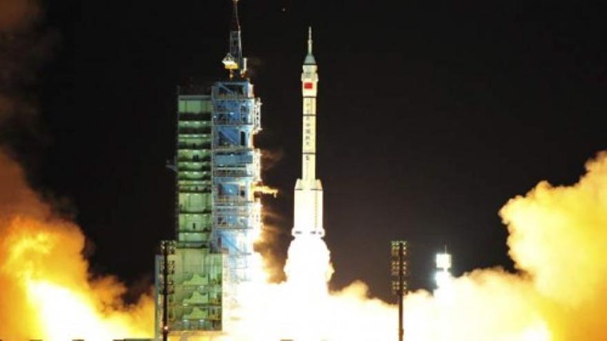 China inicia su carrera espacial