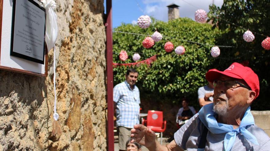 Valleluengo rinde homenaje a José y Bernardino, los dos presidentes de San Blas