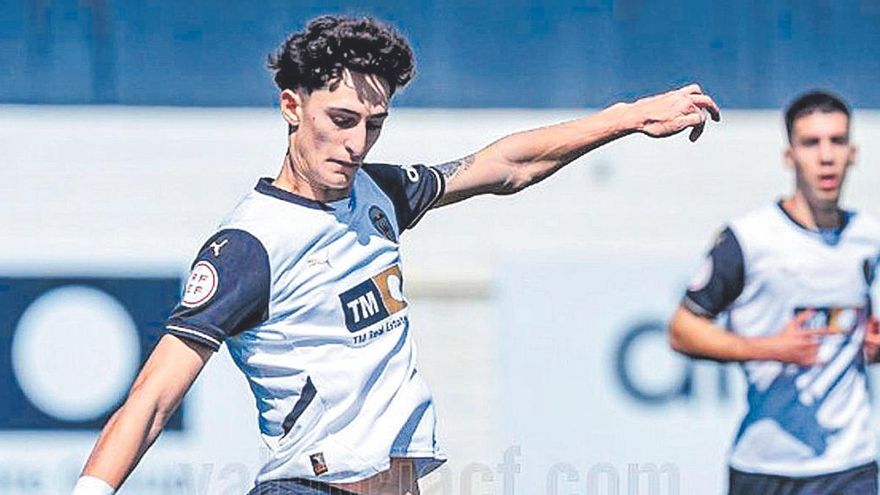 Aimar Blázquez finiquita el título liguero en el Antonio Puchades