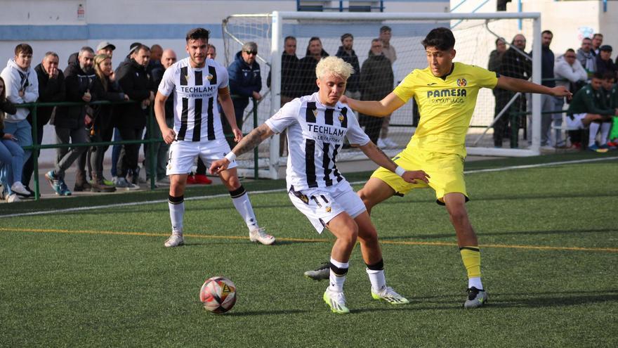 La crónica del derbi de filiales | Voulgaris, Schreuder y el primer equipo arropan al Castellón B en el empate con el Villarreal C