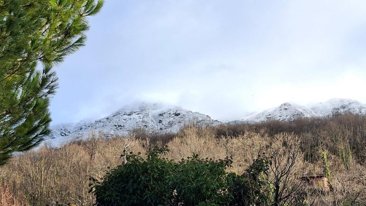 Fotogalería | La nieve cubre el norte de Extremadura