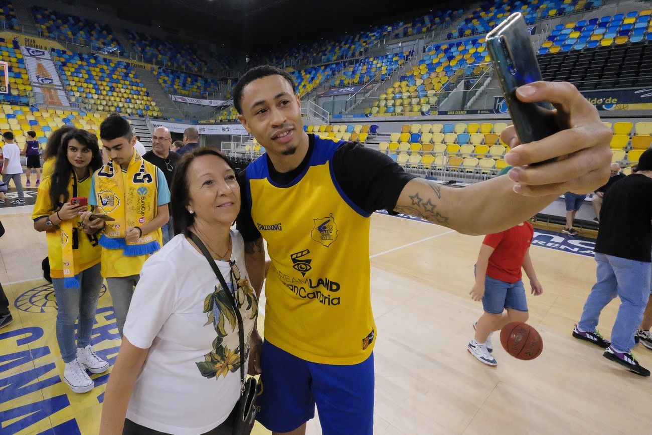 Despedida del Granca desde el Arena para la Copa del Rey