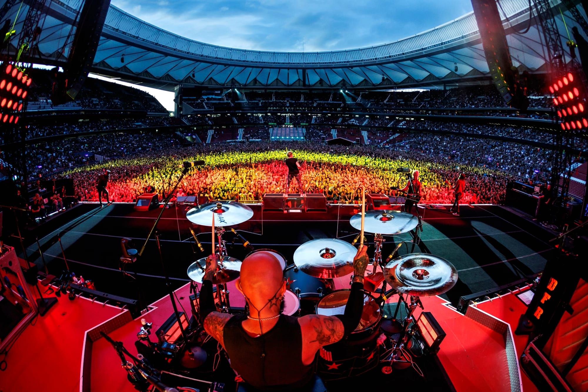 Guns n'Roses demuestran en Madrid que la nostalgia del rock sigue llenando estadios