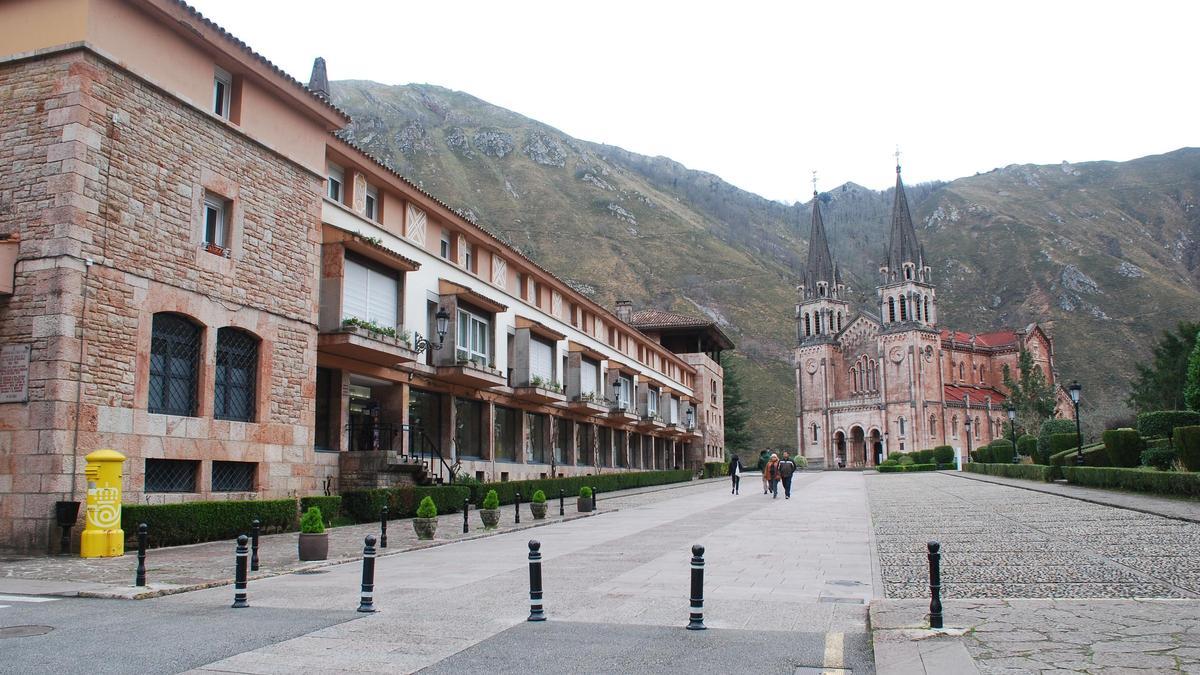 La Asociación Libre de Mujeres de La Corredoria se va de excursión a Covadonga en abril