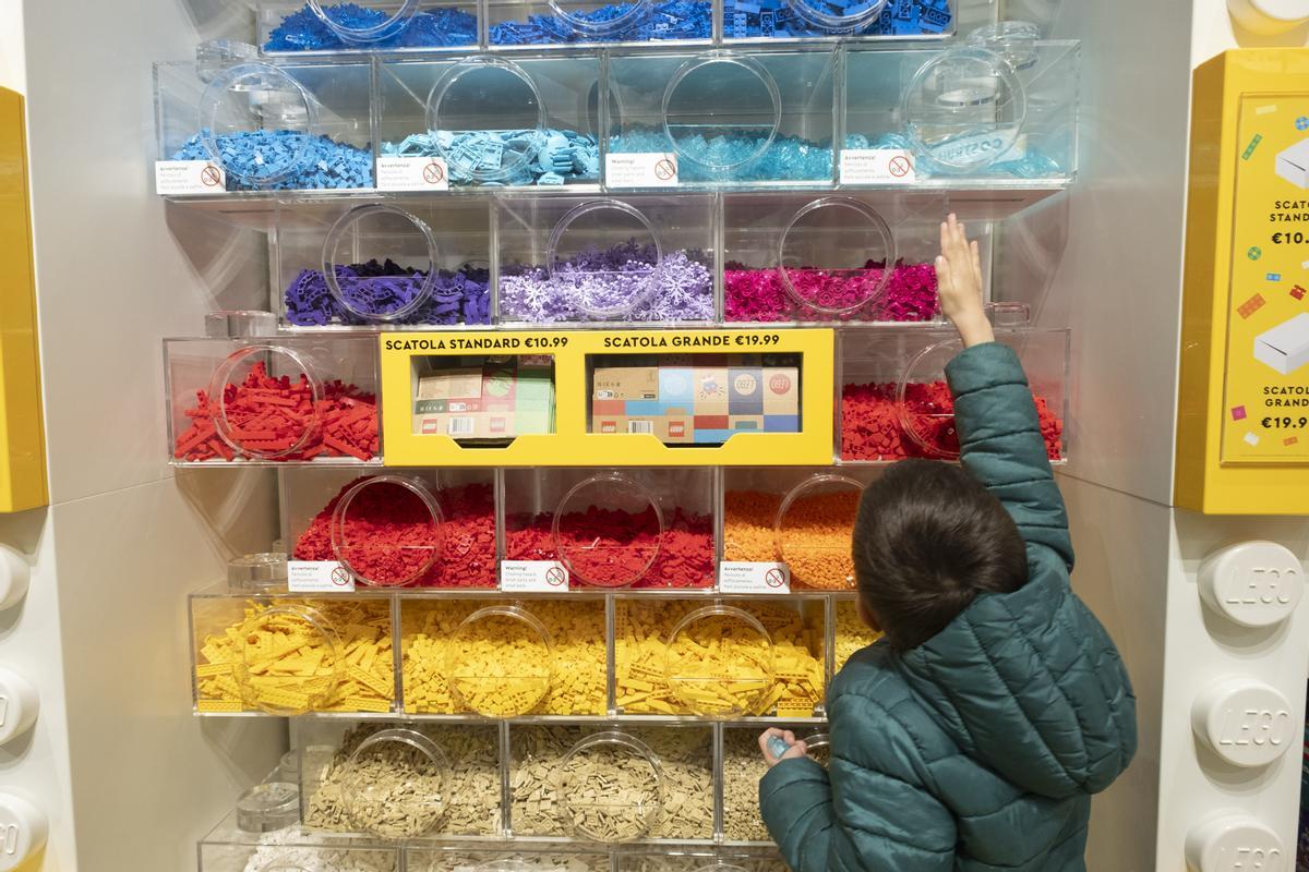 Abre la nueva supertienda Lego en Milán