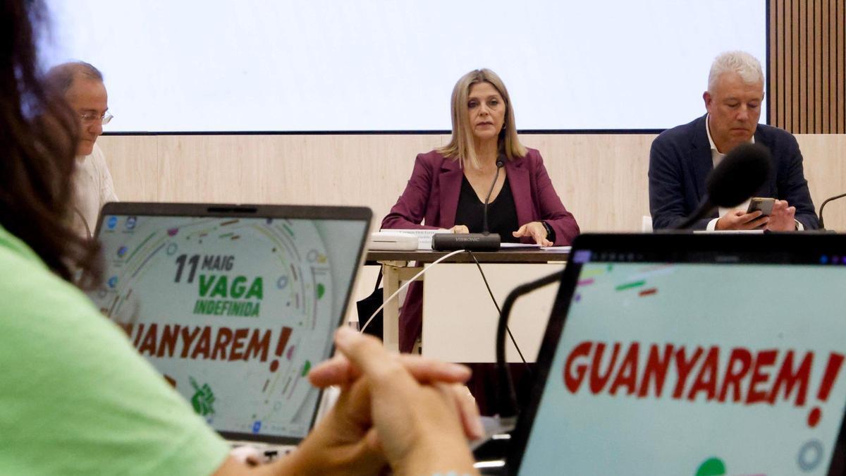Mesa de negociación entre Conselleria y sindicatos