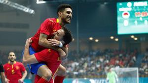 La Selección Española de fútbol sala celebra uno de los goles ante Alemania