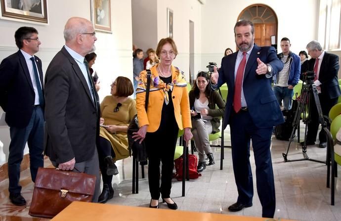 05/02/2019 LAS PALMAS DE GRAN CANARIA. El premio Nobel de Medicina Erwin Neher y la científica Eva María Neher, participan en el Campus Nobel Veterinaria. Fotografa: YAIZA SOCORRO.